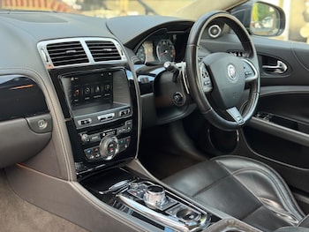 Used Jaguar XKR 2011 for sale - 79328979: Photo