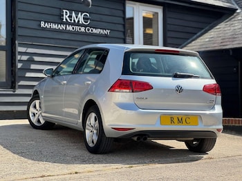 Used Volkswagen Golf 2015 for sale - 79412963: Photo