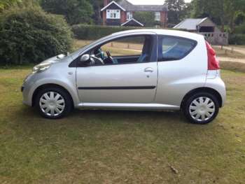 2008 (58) - 1.0 Urban Move 3dr