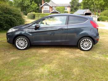 2011 (61) - 1.6 Titanium 3dr