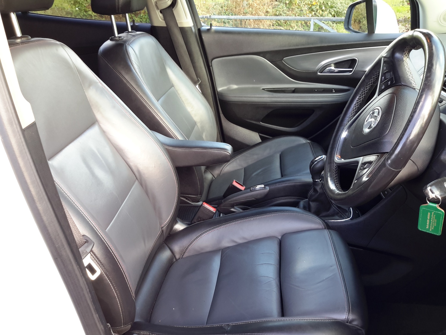 Used Vauxhall Mokka 2013 for sale - 76555204: Photo 2