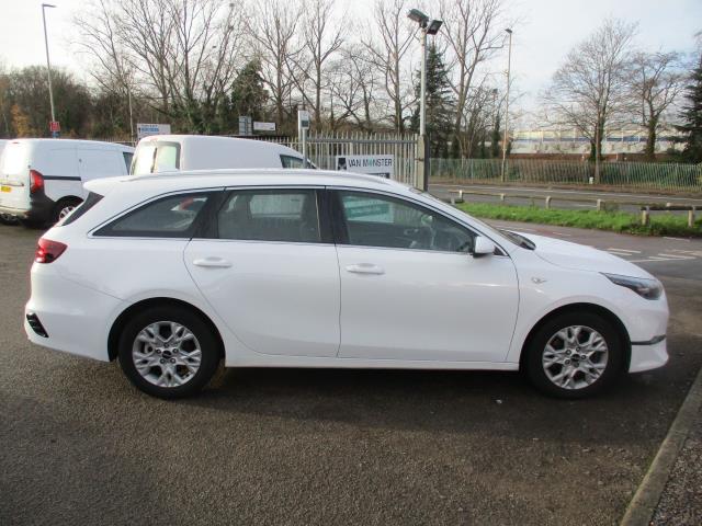 Used Kia Ceed 2023 for sale - 77171128: Photo 3
