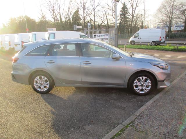 Used Kia Ceed 2023 for sale - 77171136: Photo 3