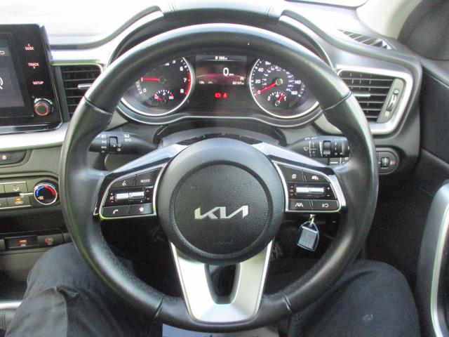 Used Kia XCeed 2023 for sale - 76979819: Photo 16