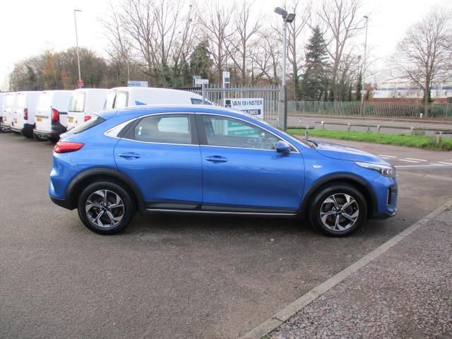 Used Kia XCeed 2023 for sale - 76979819: Photo 3