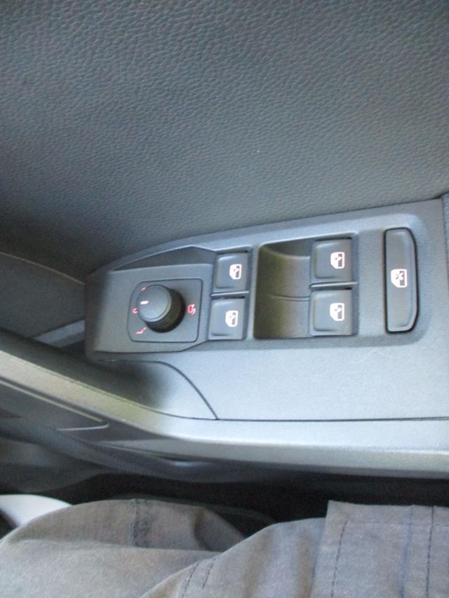 Used SEAT Arona 2023 for sale - 76273407: Photo 16