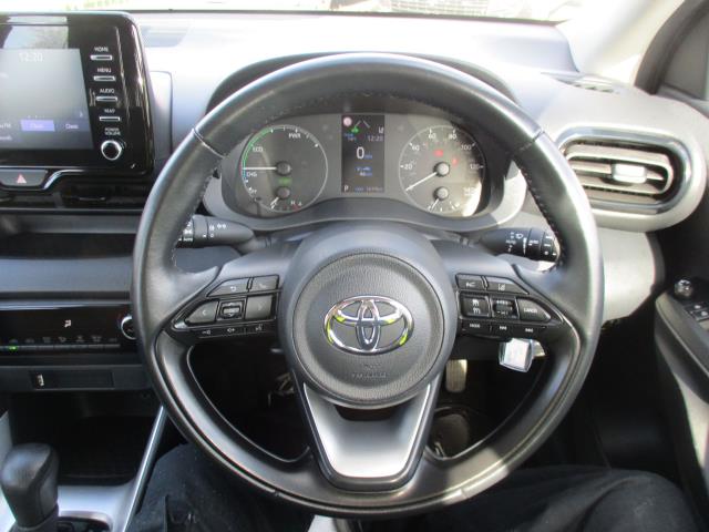 Used Toyota Yaris 2022 for sale - 76625645: Photo 14