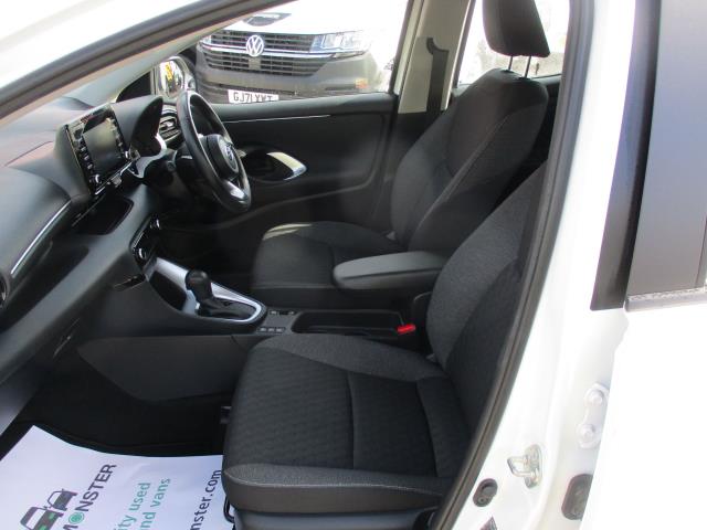 Used Toyota Yaris 2022 for sale - 76625645: Photo 28