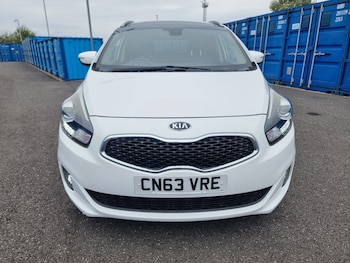 Used Kia Carens 2013 for sale - 79563935: Photo