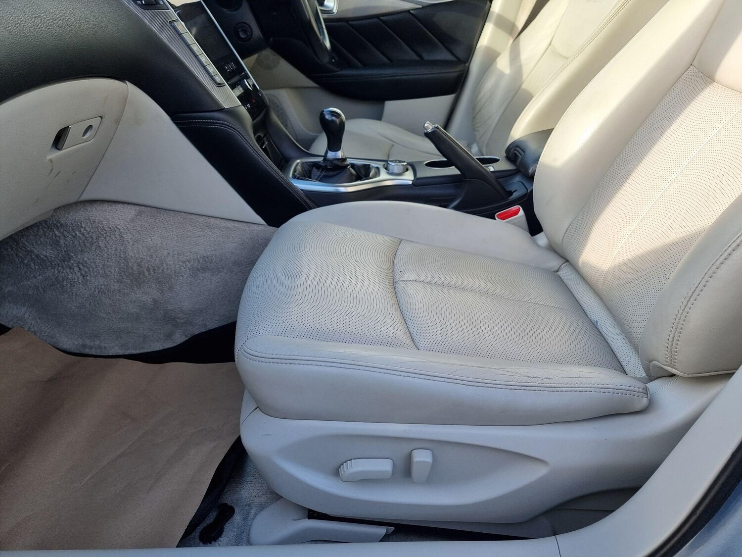 Used Infiniti Q50 2014 for sale - 78070452: Photo 24