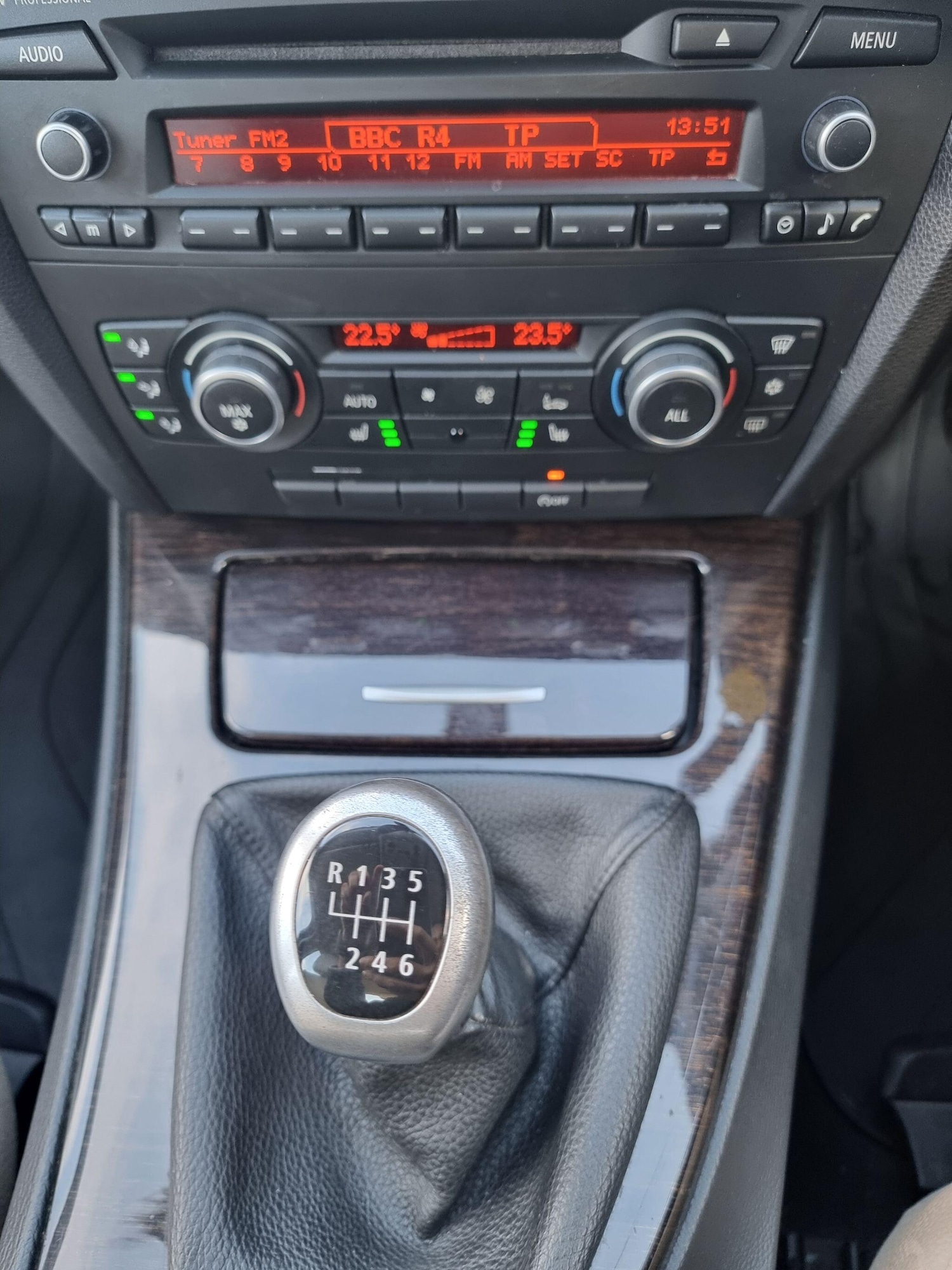 Used BMW 3 Series 2011 for sale - 78070467: Photo 13