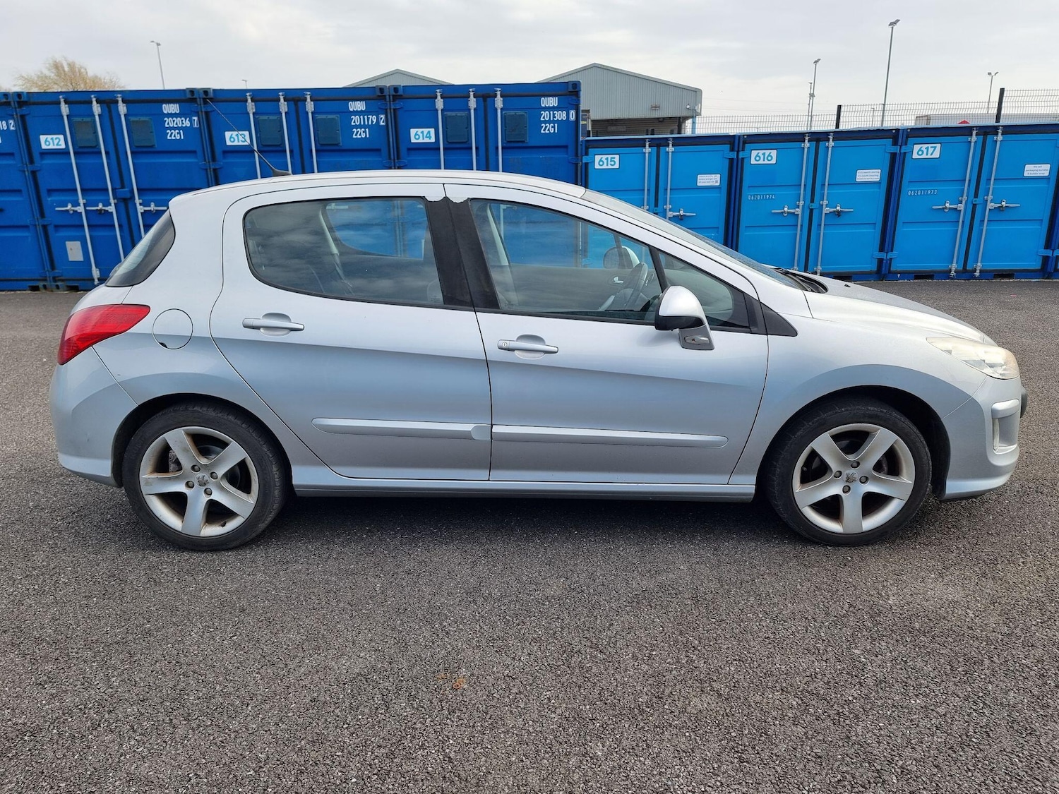 Used Peugeot 308 2010 for sale - 78070419: Photo 9