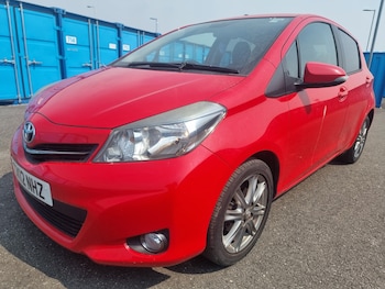 Used Toyota Yaris 2012 for sale - 79290330: Photo
