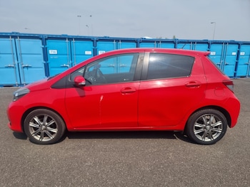 Used Toyota Yaris 2012 for sale - 79290330: Photo