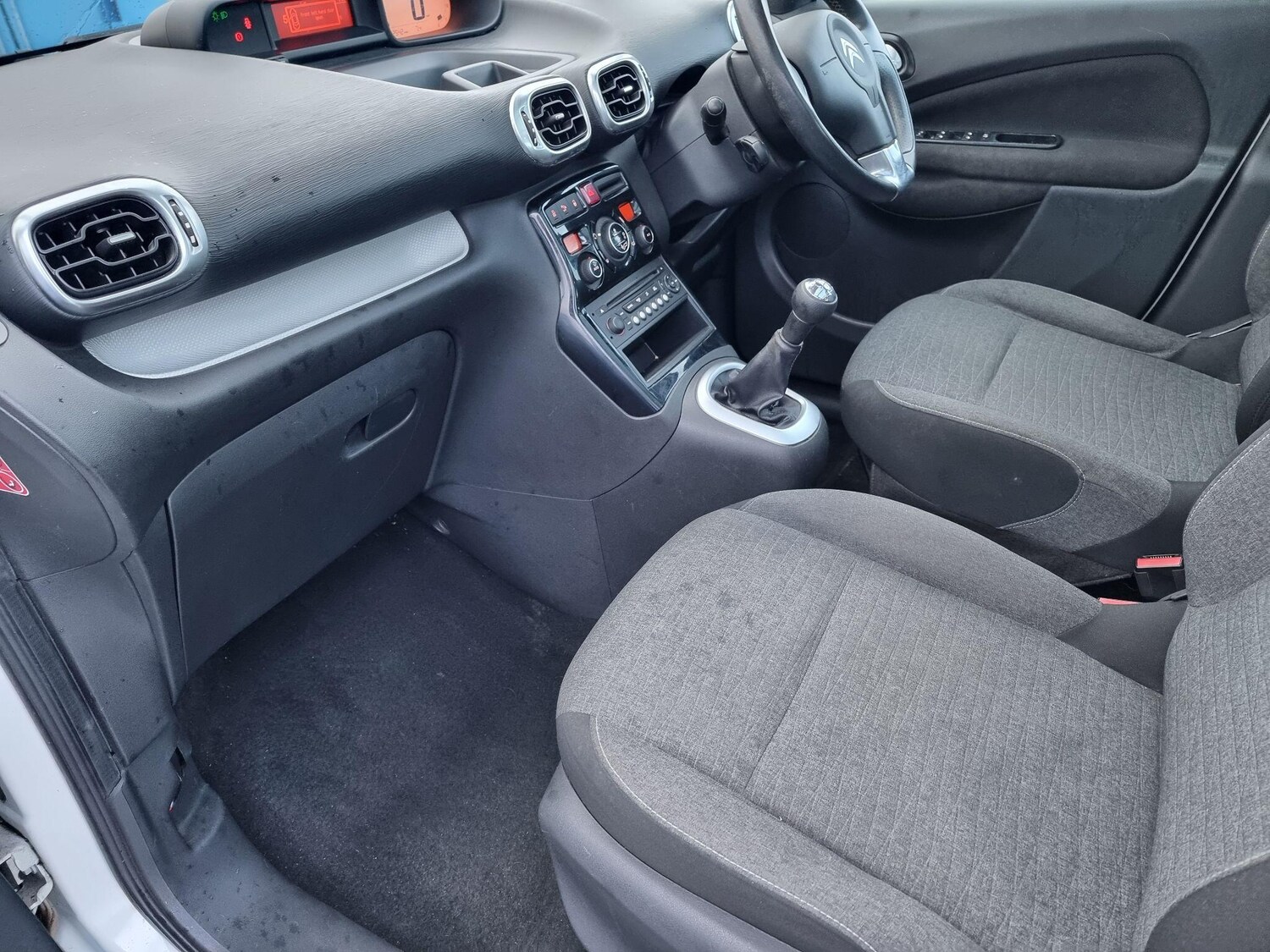 Used Citroen C3 Picasso 2017 for sale - 78070442: Photo 21