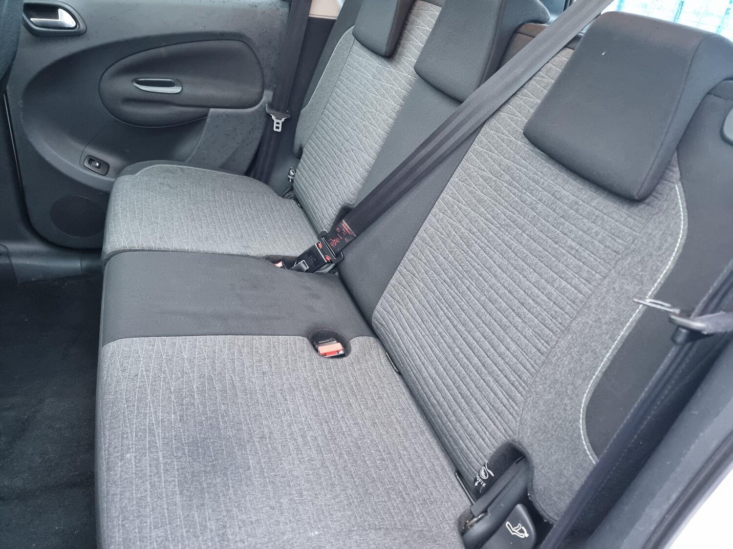 Used Citroen C3 Picasso 2017 for sale - 78070442: Photo 23