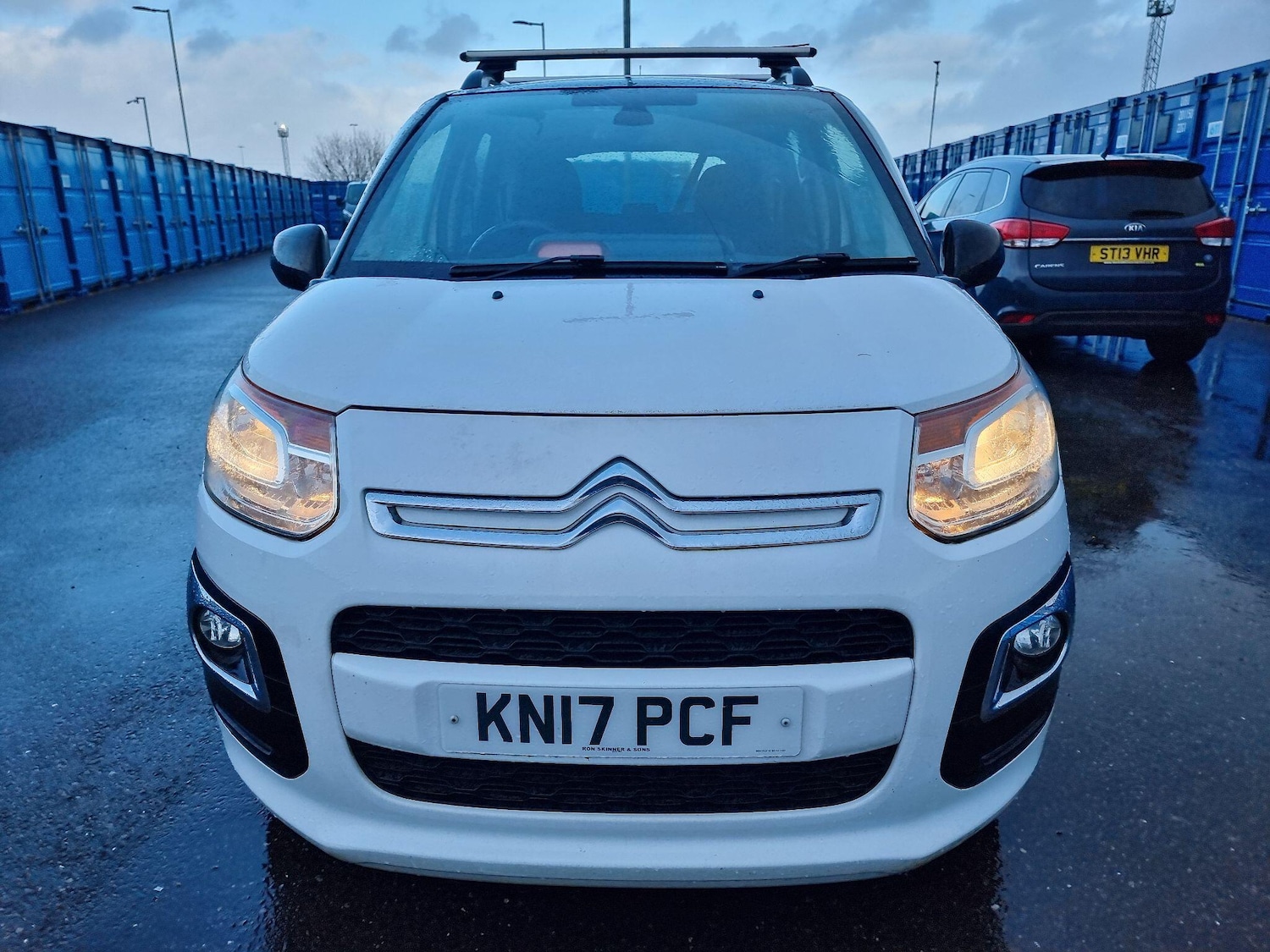 Used Citroen C3 Picasso 2017 for sale - 78070442: Photo 3