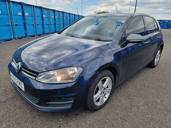 Used Volkswagen Golf 2015 for sale - 79017367: Photo