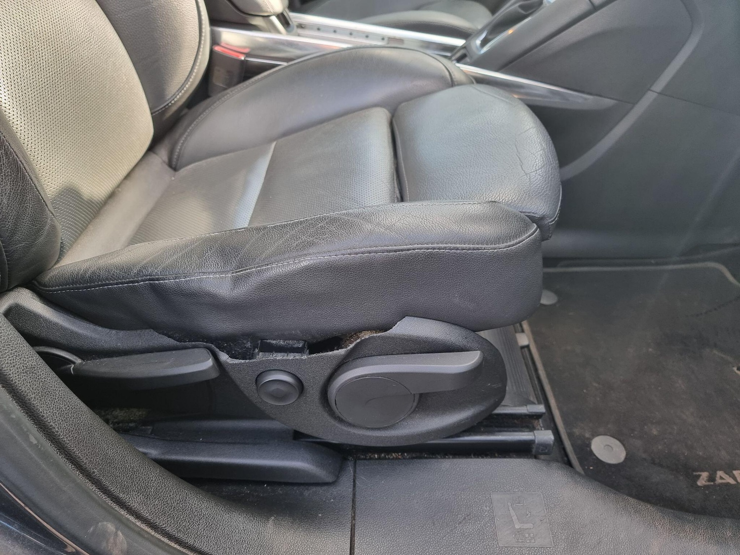 Used Vauxhall Zafira Tourer 2012 for sale - 78070451: Photo 21