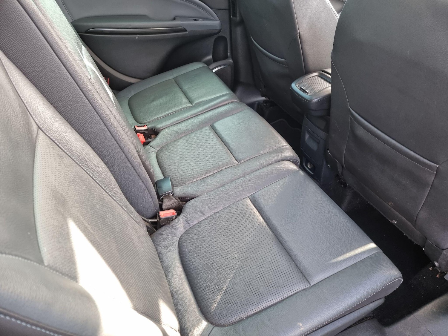 Used Vauxhall Zafira Tourer 2012 for sale - 78070451: Photo 29