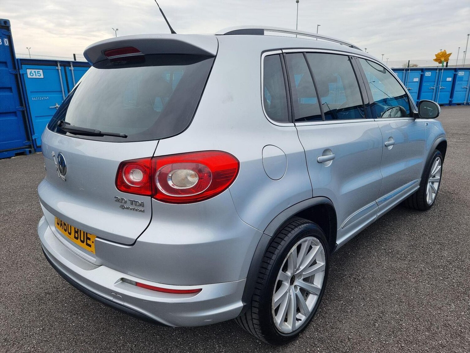 Used Volkswagen Tiguan 2010 for sale - 78070413: Photo 7