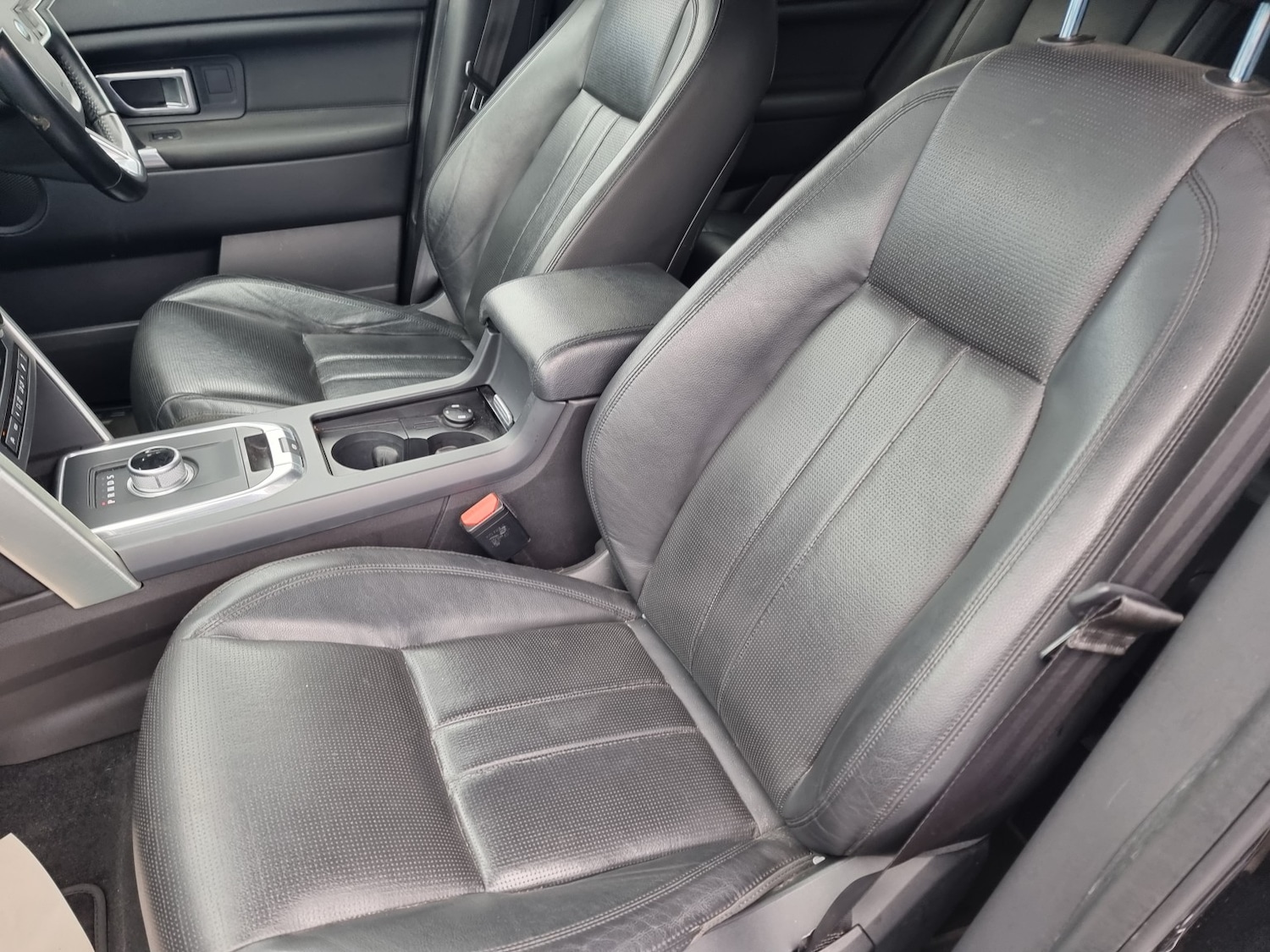 Used Land Rover Discovery Sport 2016 for sale - 78131586: Photo 25