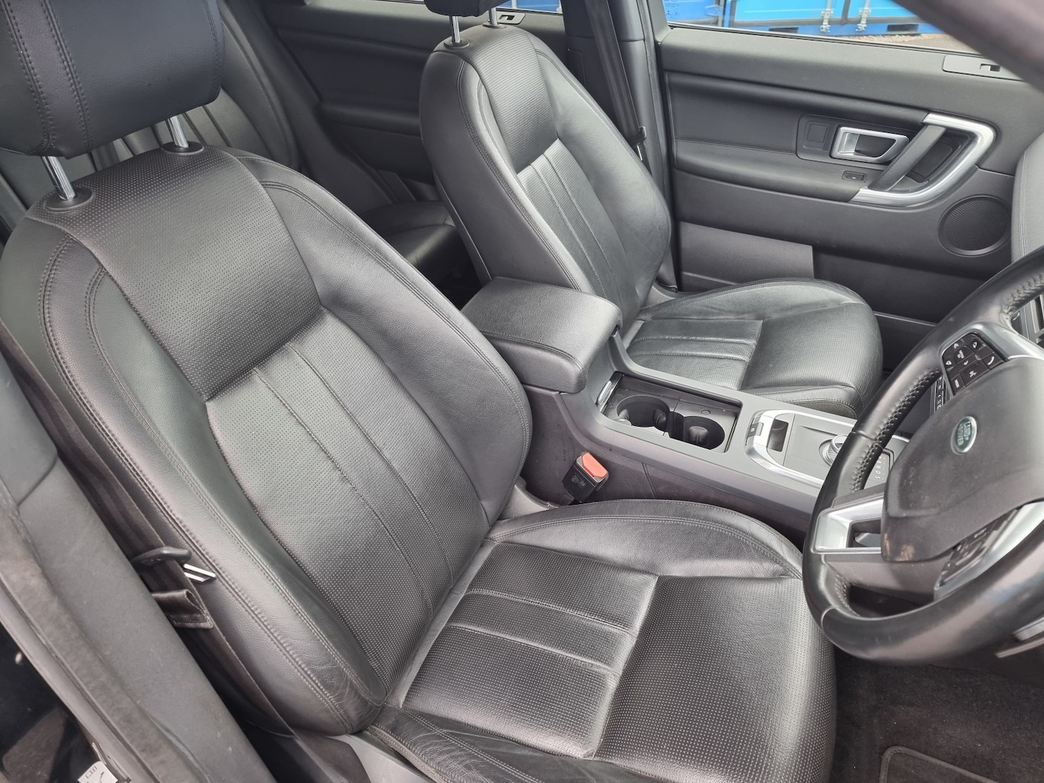 Used Land Rover Discovery Sport 2016 for sale - 78131586: Photo 31