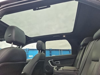 Used Land Rover Discovery Sport 2016 for sale - 78131586: Photo