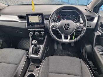 Used Renault Captur 2022 for sale - 78633460: Photo