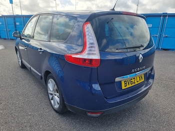 Used Renault Grand Scenic 2012 for sale - 78813320: Photo