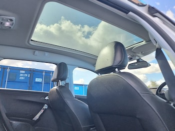 Used Peugeot 2008 2018 for sale - 79575602: Photo