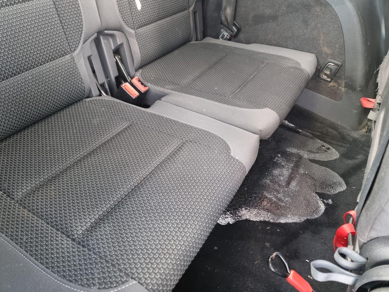 Used Volkswagen Touran 2014 for sale - 78070449: Photo 29