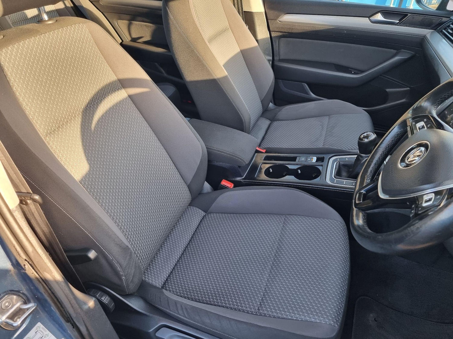 Used Volkswagen Passat 2016 for sale - 78070414: Photo 22