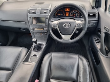 Used Toyota Avensis 2010 for sale - 78135058: Photo