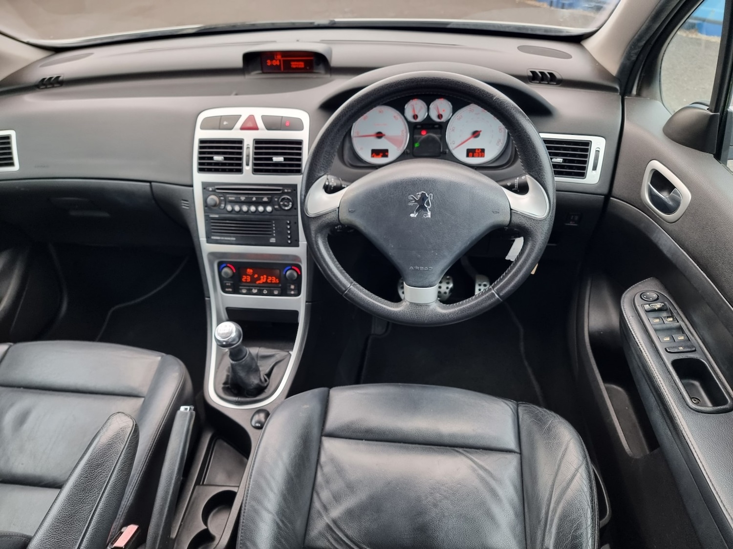 Used Peugeot 307 2006 for sale - 78098235: Photo 2