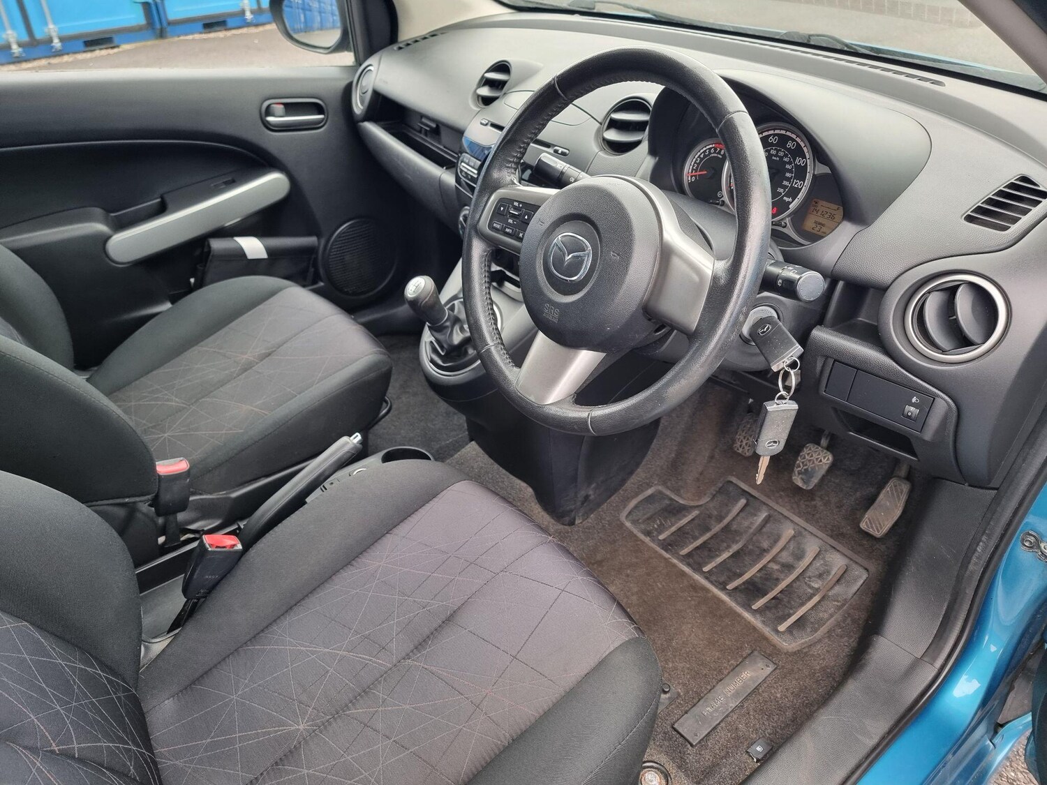 Used Mazda Mazda2 2012 for sale - 78070428: Photo 10