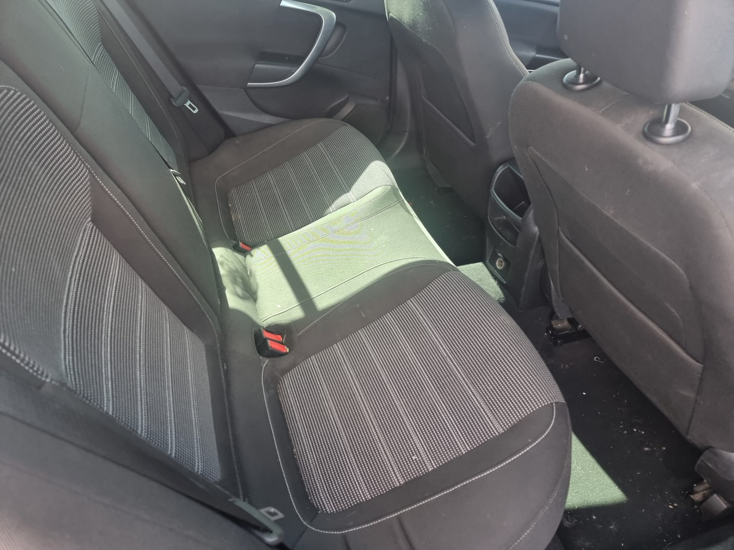 Used Vauxhall Insignia 2015 for sale - 78182990: Photo 26