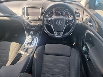 Used Vauxhall Insignia 2015 for sale - 78182990: Photo