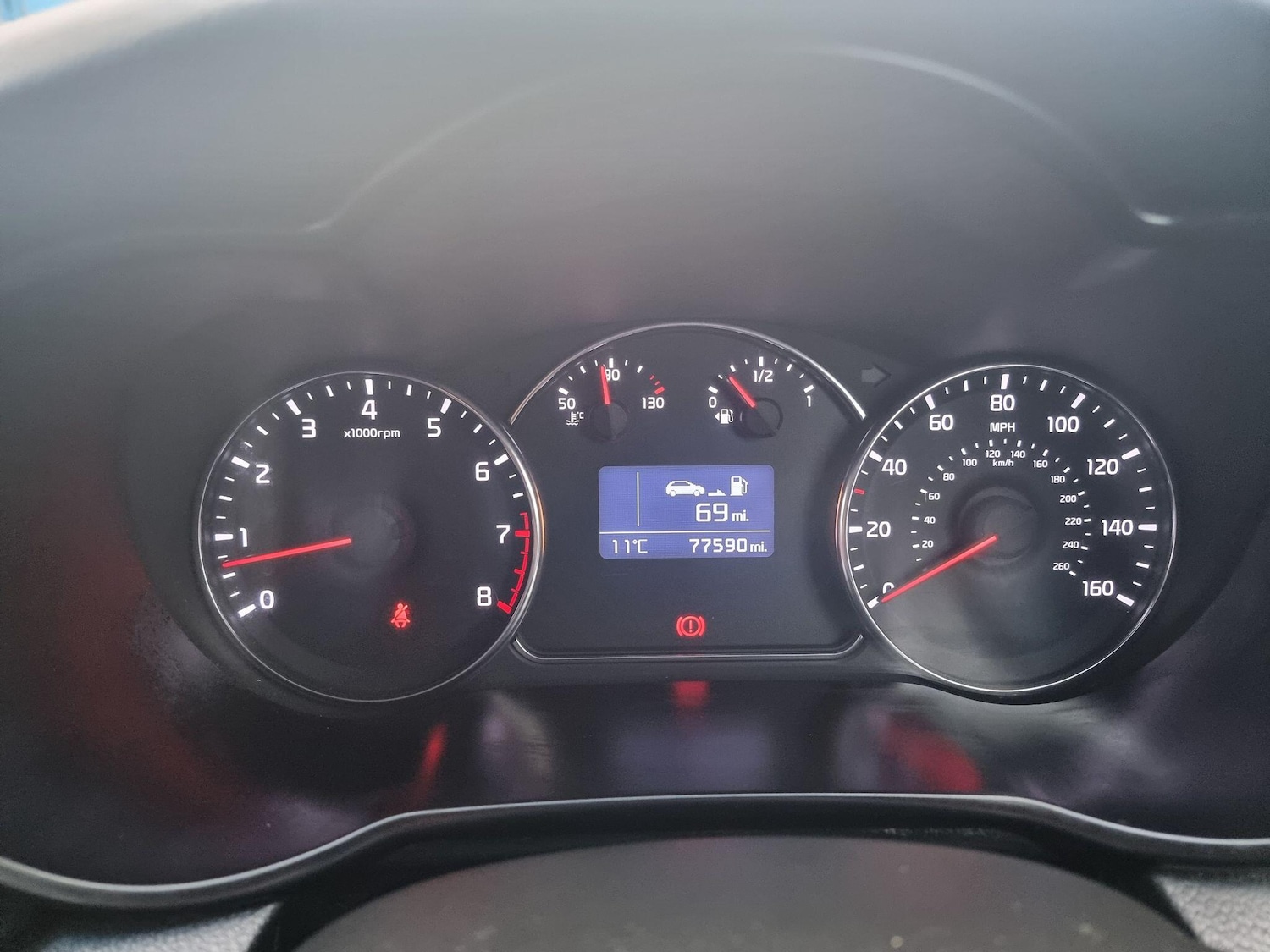 Used Kia Carens 2013 for sale - 78070445: Photo 12