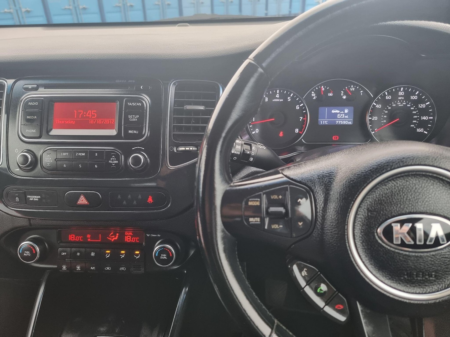 Used Kia Carens 2013 for sale - 78070445: Photo 15