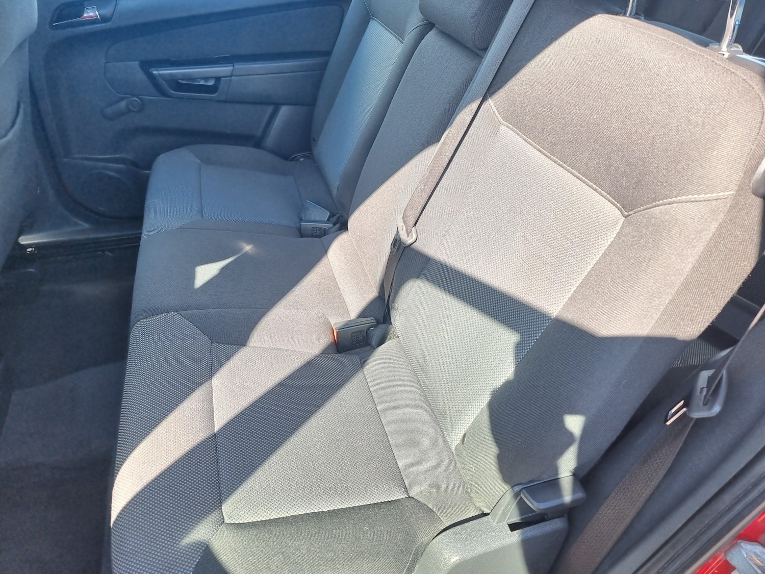 Used Vauxhall Zafira 2012 for sale - 78084498: Photo 21