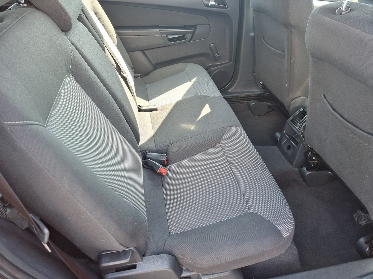 Used Vauxhall Zafira 2012 for sale - 78084498: Photo 25