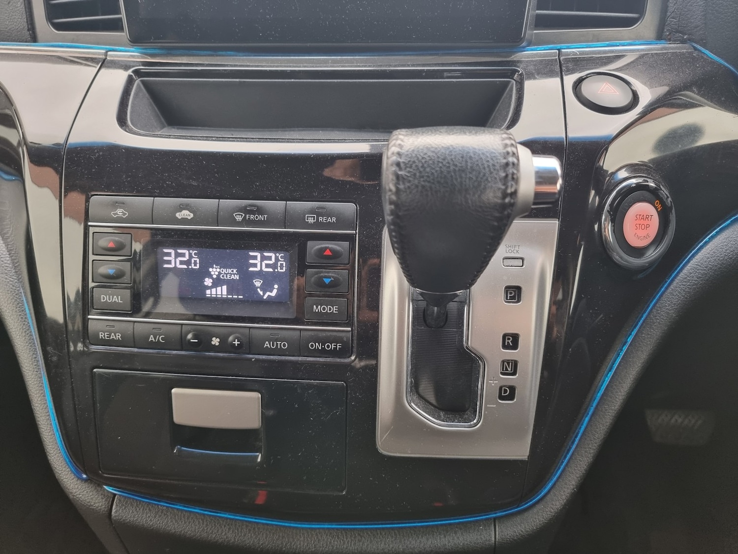 Used Nissan Elgrand 2023 for sale - 78218016: Photo 15