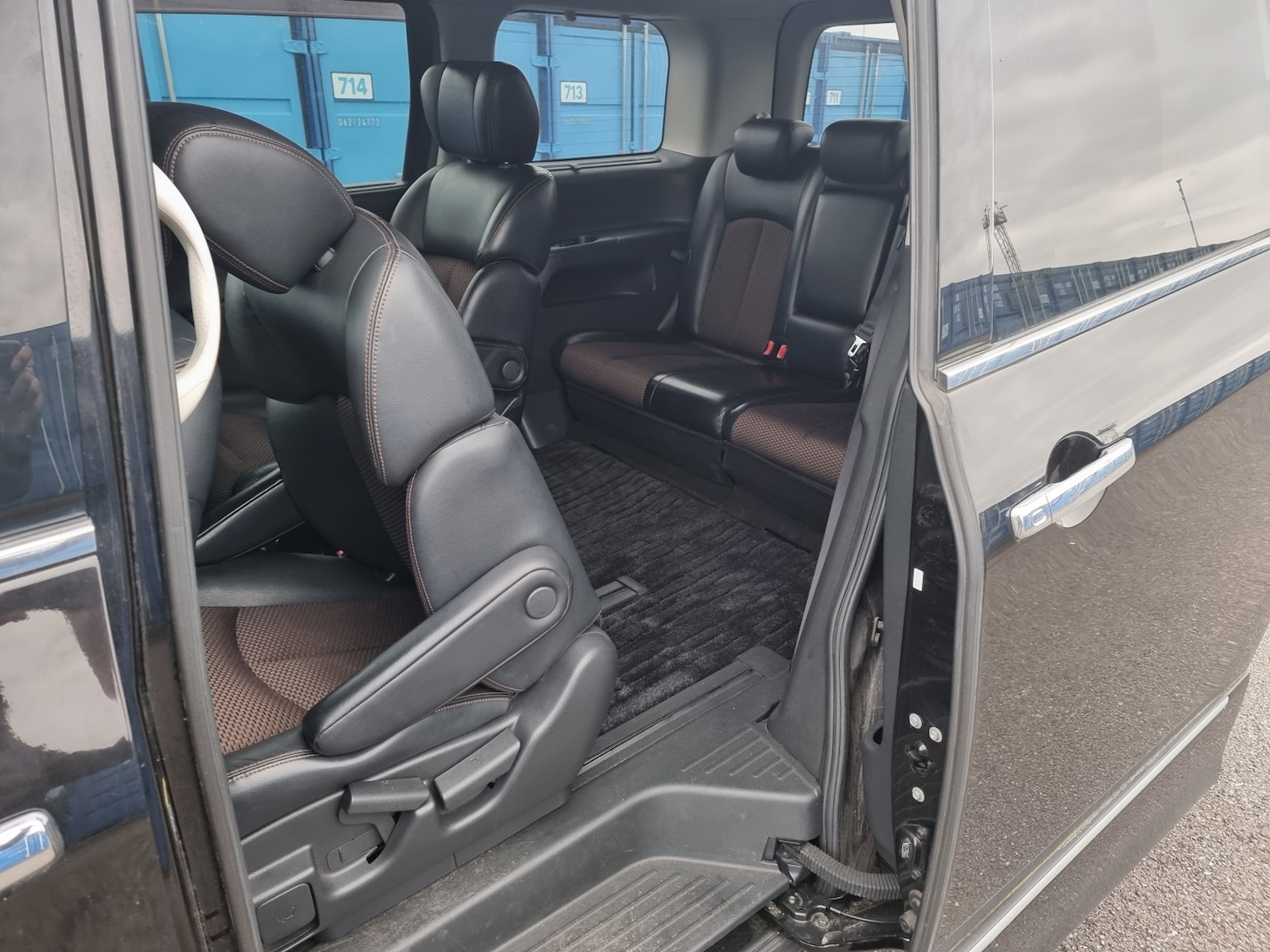 Used Nissan Elgrand 2023 for sale - 78218016: Photo 21