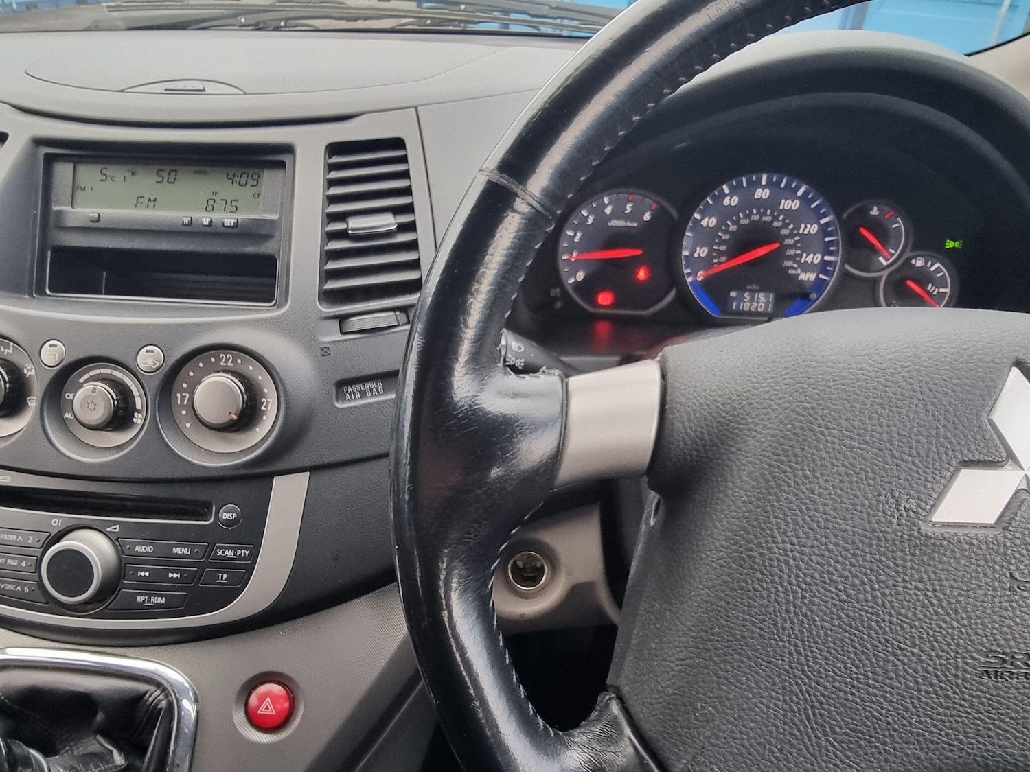 Used Mitsubishi Grandis 2009 for sale - 78070439: Photo 14