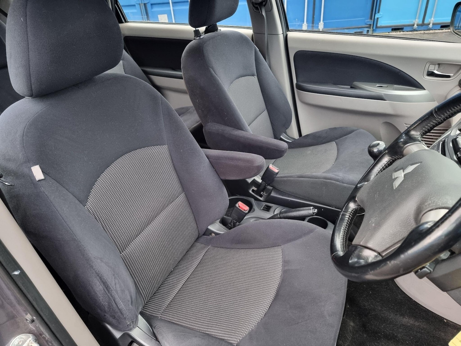 Used Mitsubishi Grandis 2009 for sale - 78070439: Photo 23