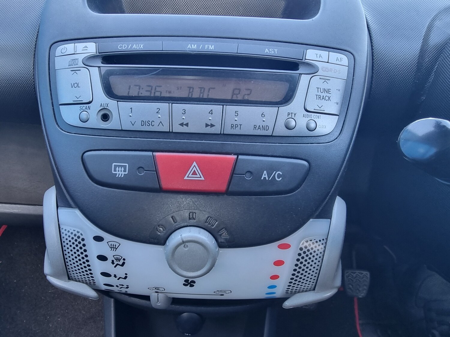 Used Peugeot 107 2013 for sale - 78084451: Photo 11