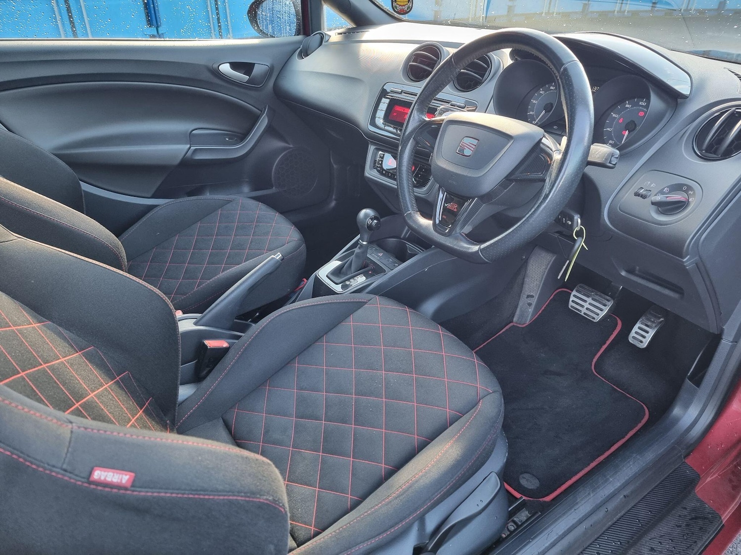 Used SEAT Ibiza 2011 for sale - 78070447: Photo 2