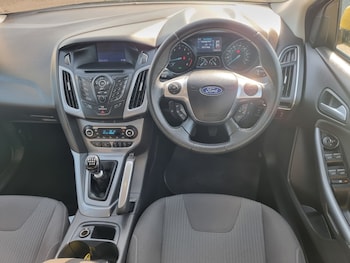 Used Ford Focus 2011 for sale - 78976292: Photo