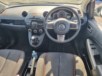Used Mazda Mazda2 2012 for sale - 79010869: Photo